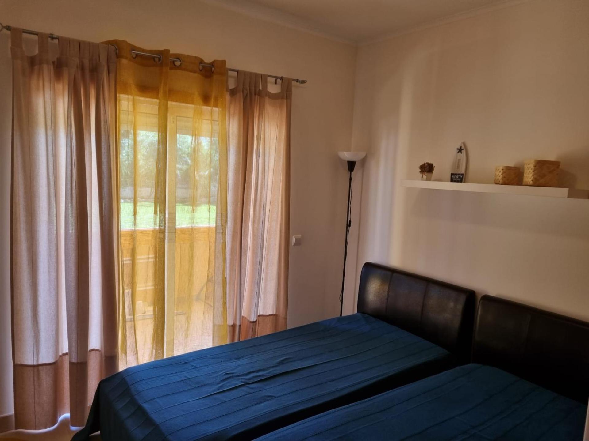 Marinho - 2 Bedroom 2 Bathroom Ground Floor Apartment With Communal Pool And Gardens Conceição 외부 사진